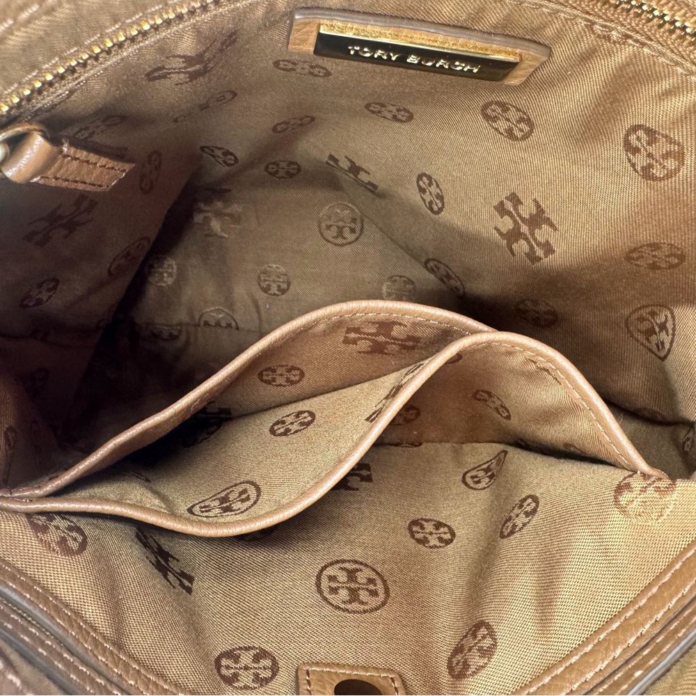 Tory Burch Marsden Swingpack Leather Crossbody Bag - Picture 7 of 10
